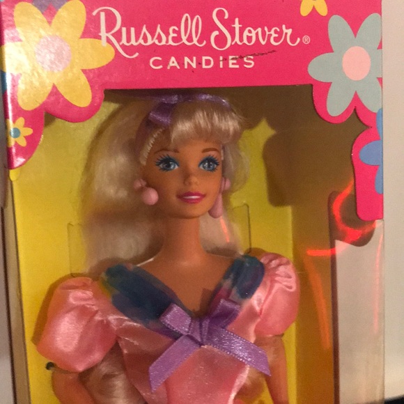 Russell Stover Candies Special Edition Barbie 1996 - Picture 5 of 5